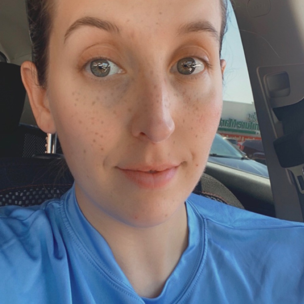 Meet your Posher, Nicole